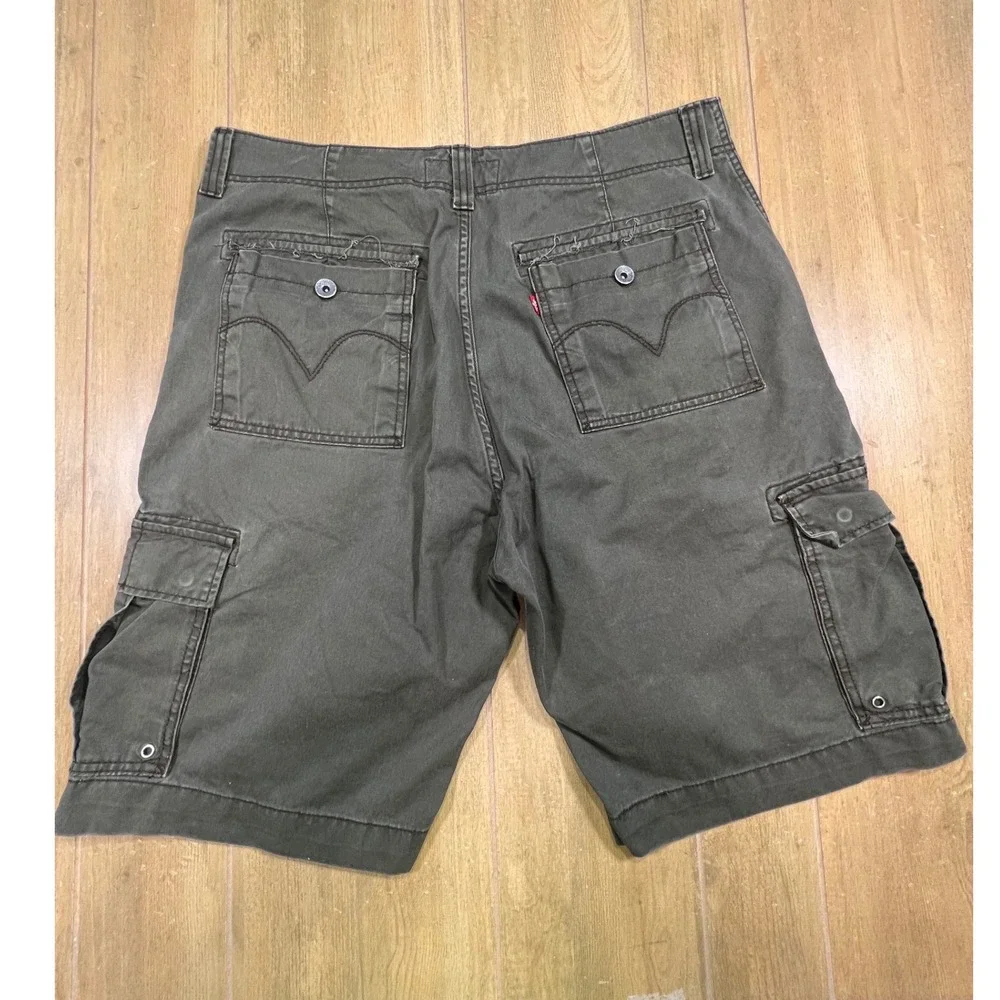 Vintage Levi Strauss Mens Sz 36 Olive Green Cargo Shorts thrashed Cotton